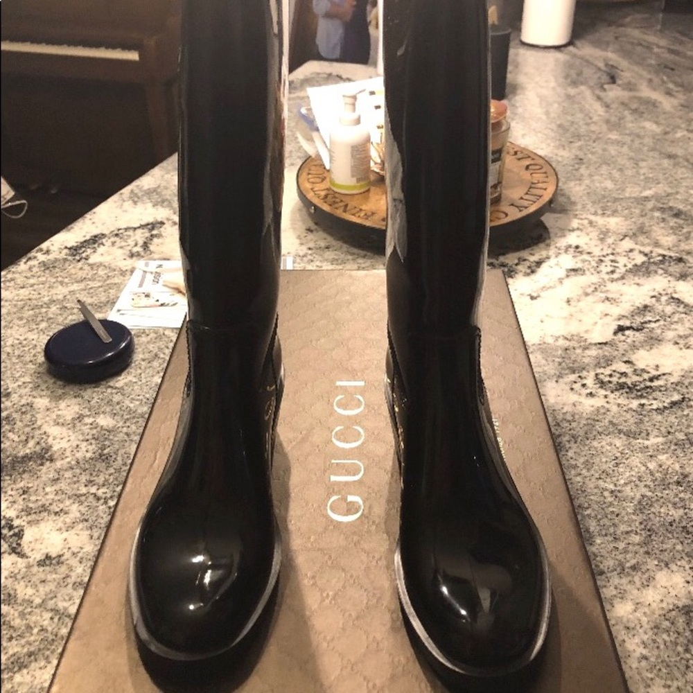 Gucci black boot Brand new never used